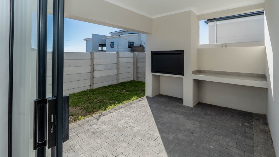 3 Bedroom Property for Sale in Haasendal Western Cape